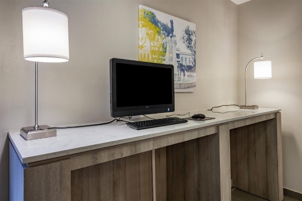 Mayaguez Plaza Hotel SureStay Collection by Best Western (Mayagüez)